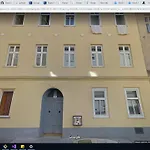 Radiant Premium Apartments - Central